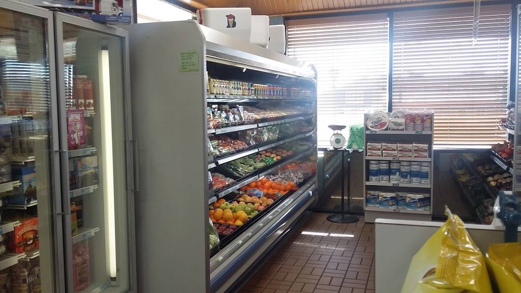 Braums Ice Cream & Burger Restaurant | restaurant | 1894 west 6th street, Fayetteville, AR 72701, USA | 4794446207 OR +1 479-444-6207