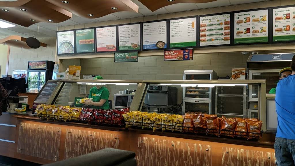 Subway Restaurants | restaurant | 2750 FM 1463 Suite 260 The Shops at, Katy, TX 77494, USA | 2813964560 OR +1 281-396-4560