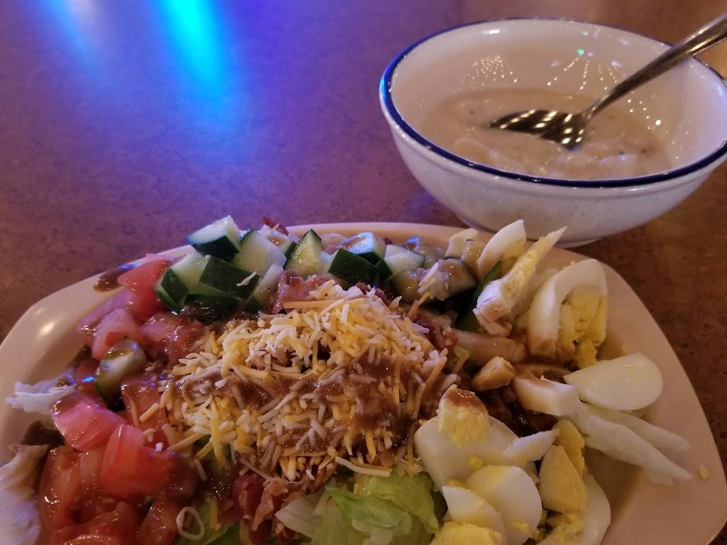 The Warehouse | restaurant | 104 Laurel St, Conway, SC 29526, USA | 8432483287 OR +1 843-248-3287