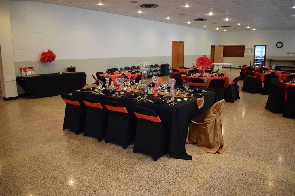 Spaulding Club | restaurant | 405 E 4th St, Alton, IL 62002, USA | 6184656913 OR +1 618-465-6913