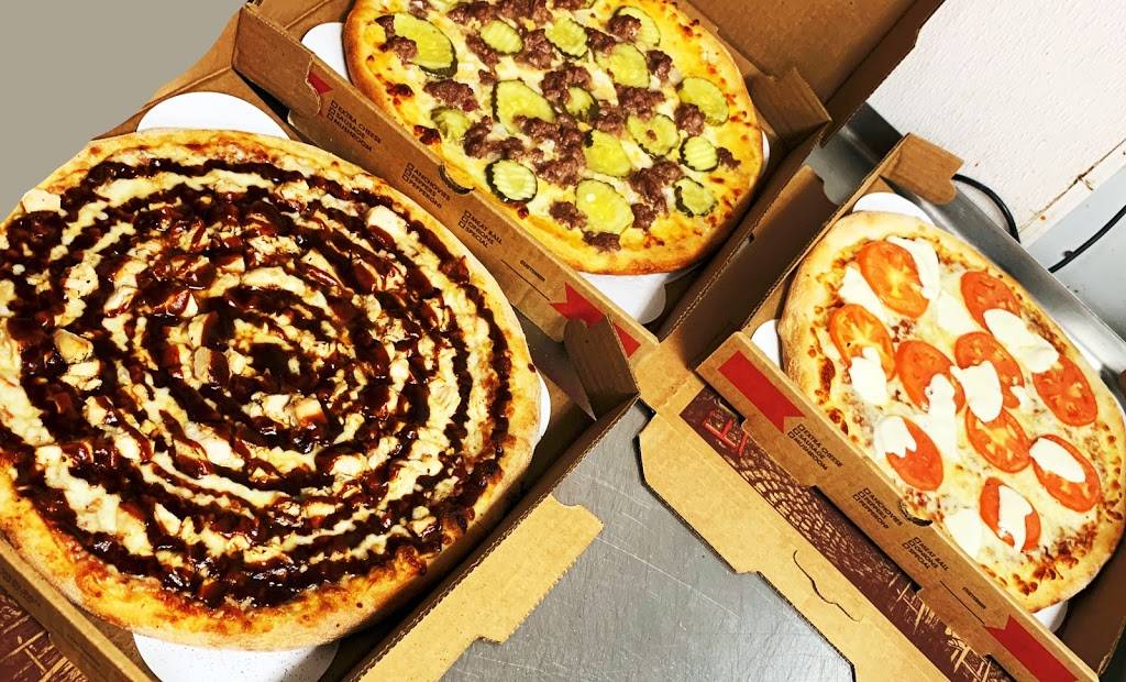 Golden Pizza on Grafton | restaurant | 1137 Grafton St, Worcester, MA 01604, USA | 5087701513 OR +1 508-770-1513