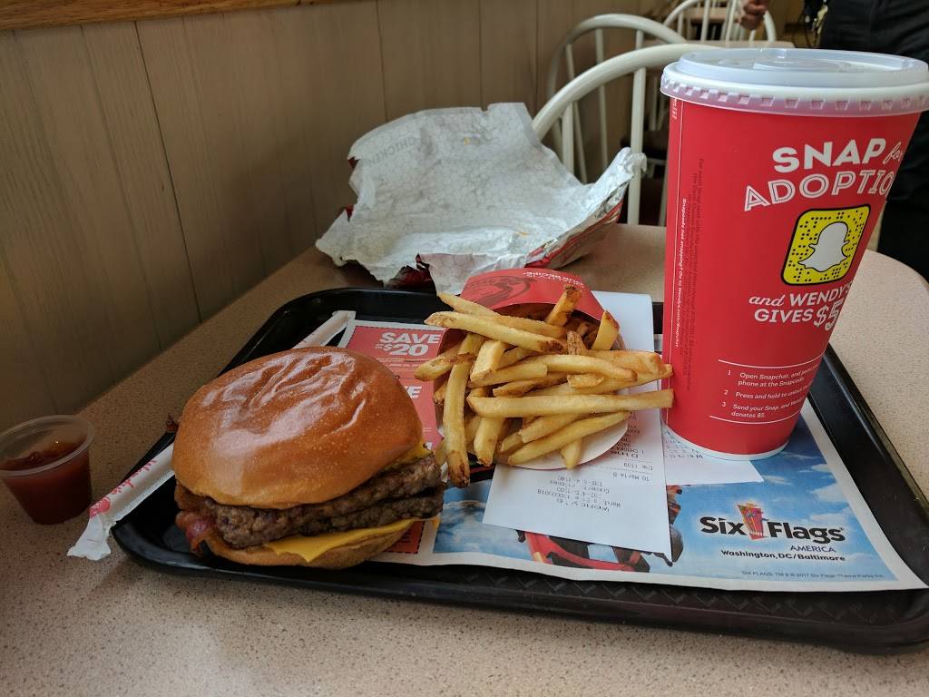 Wendys | restaurant | 2160 Centreville Rd, Herndon, VA 20170, USA | 7034352603 OR +1 703-435-2603