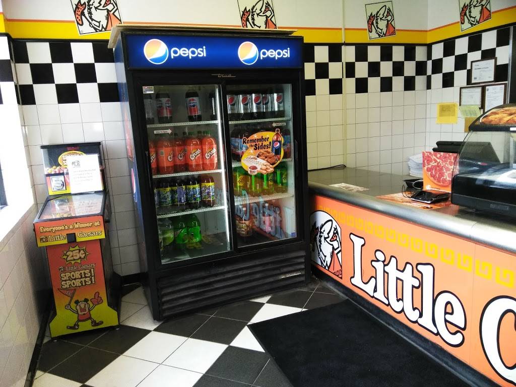 Little Caesars Pizza | meal takeaway | 289 Winthrop St, Taunton, MA 02780, USA | 7745012640 OR +1 774-501-2640