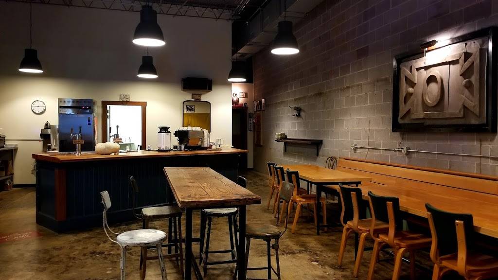 Lucys Snackbar | restaurant | 312 N Chaparral St ste a, Corpus Christi, TX 78401, USA | 3612995040 OR +1 361-299-5040