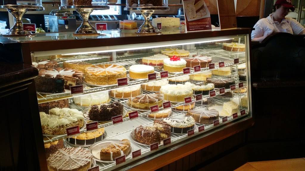 The Cheesecake Factory | restaurant | 2900 Clarendon Blvd, Arlington, VA 22201, USA | 7032949966 OR +1 703-294-9966
