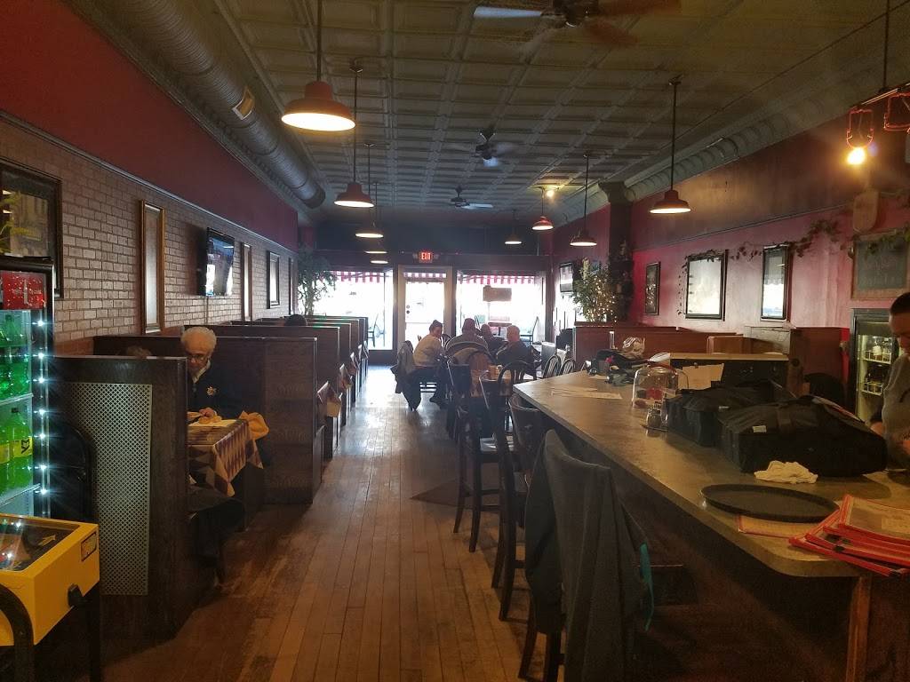 Pizza Forum | meal delivery | 215 Main St, Auburn, IN 46706, USA | 2609201111 OR +1 260-920-1111