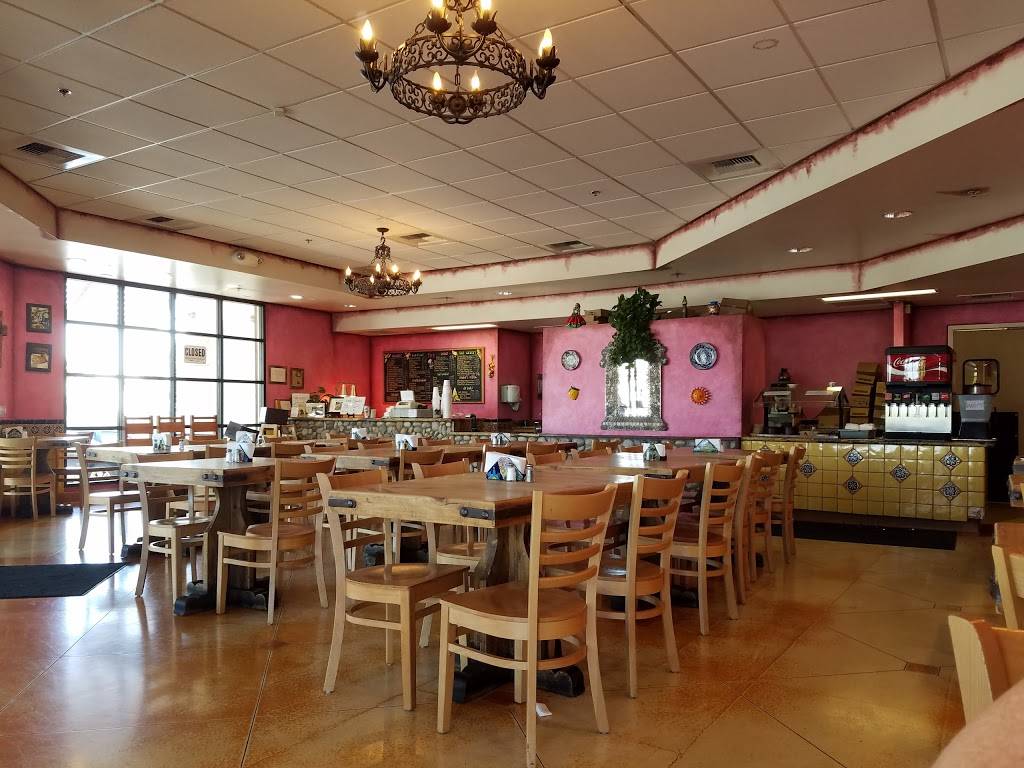 Tios Mexican Restaurant | restaurant | 7305 Day Creek Blvd # 105, Etiwanda, CA 91739, USA | 9099225158 OR +1 909-922-5158