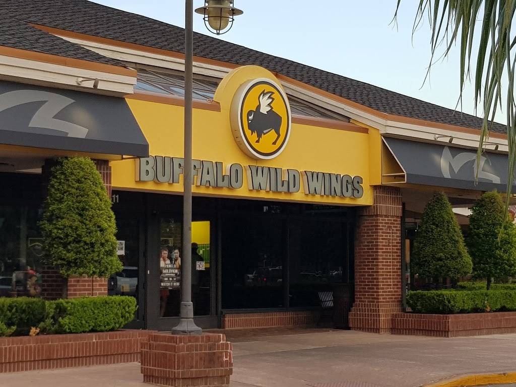Buffalo Wild Wings | restaurant | 12511 FL-535, Orlando, FL 32836, USA | 4078270444 OR +1 407-827-0444