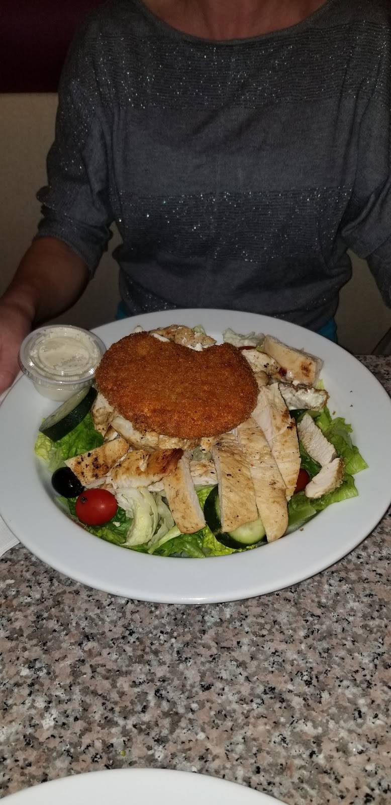 Bella Pizza | restaurant | 41 Chamberlain Hwy, Berlin, CT 06037, USA | 8608290002 OR +1 860-829-0002