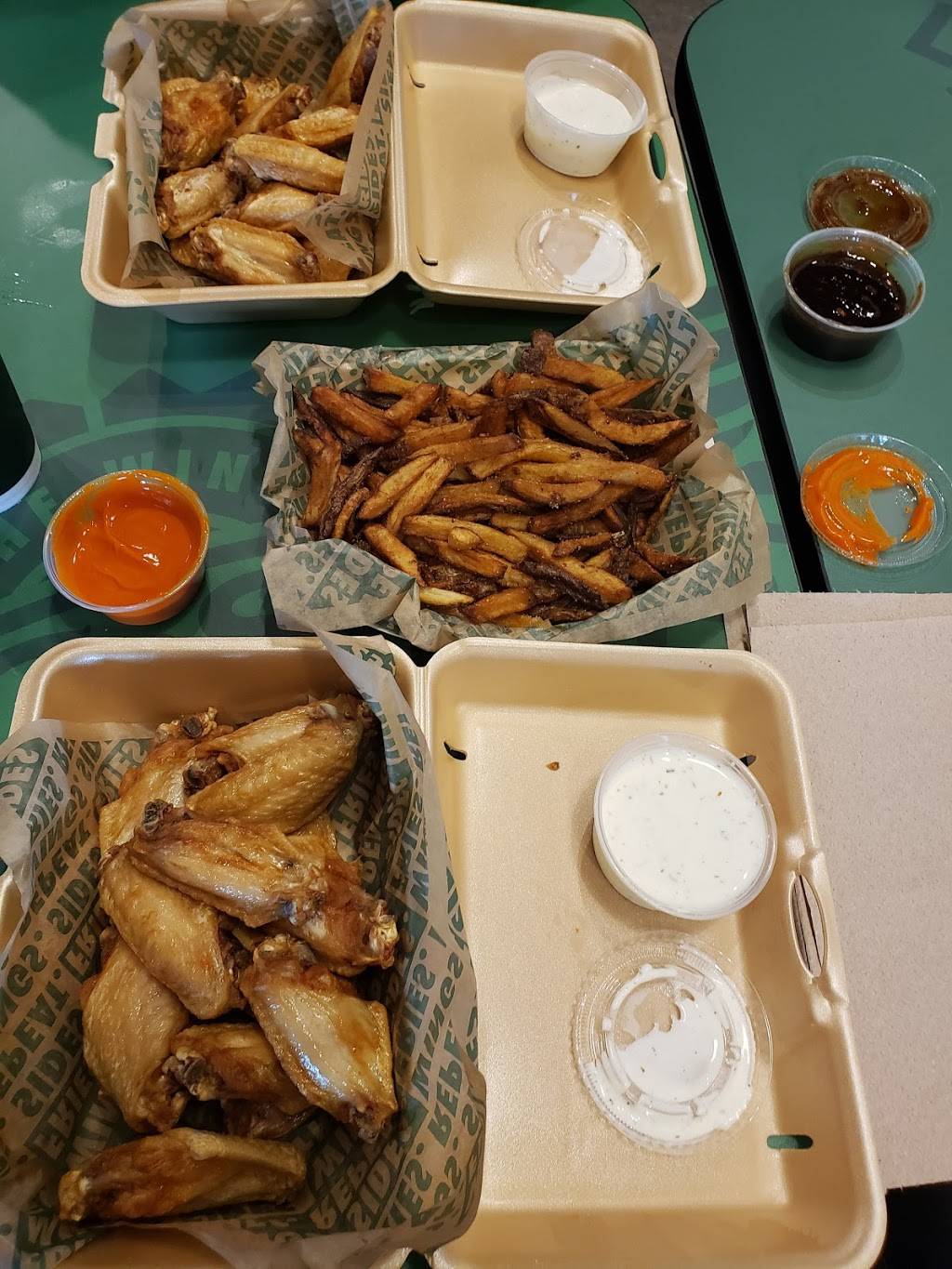 Wingstop | restaurant | 3010 Western Blvd #300, Jacksonville, NC 28546, USA | 9102199702 OR +1 910-219-9702