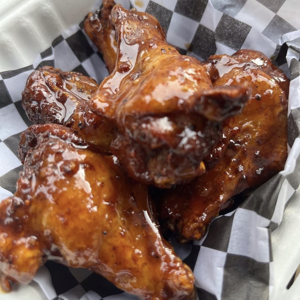 RAX ON RAX WINGS | restaurant | 100 Ericson Ct, Arcata, CA 95521, USA | 7077192566 OR +1 707-719-2566