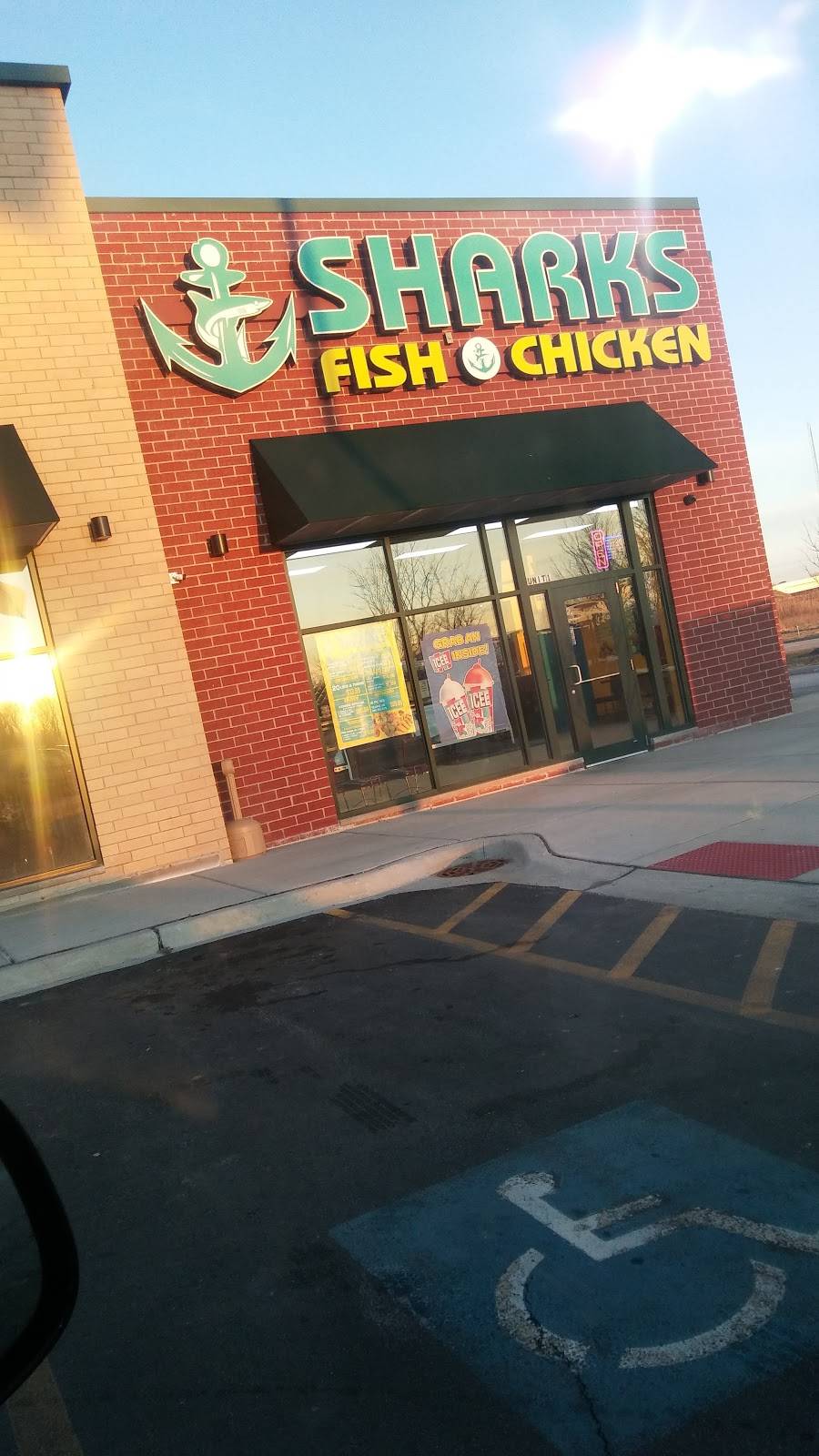 Sharks Fish and Chicken | restaurant | 2560 Garfield St Unit 1, Gary, IN 46404, USA | 2199510271 OR +1 219-951-0271