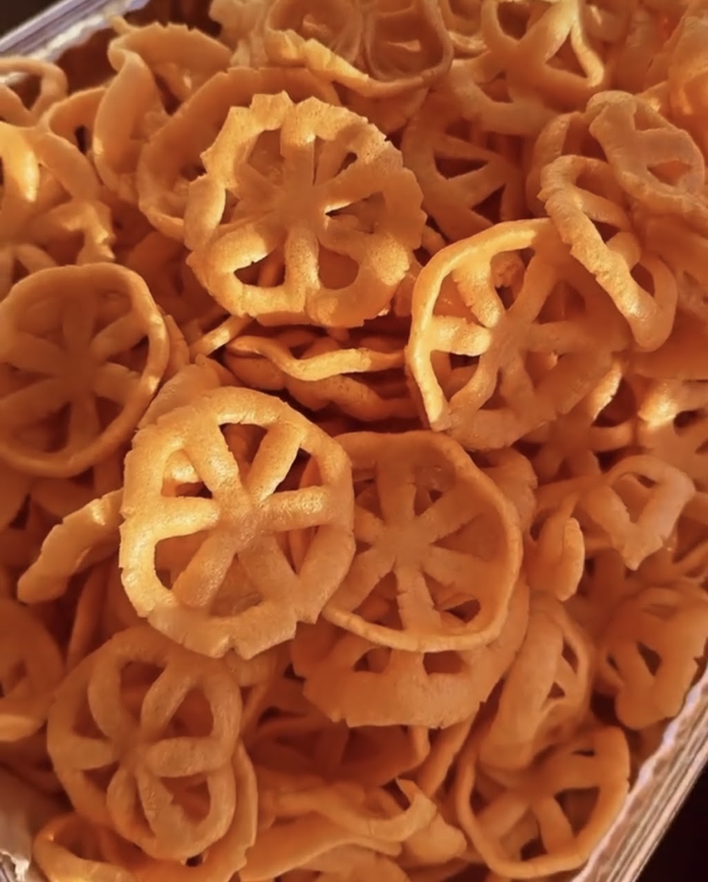 Antojitos Monik | meal takeaway | 450 W 3rd St, Rialto, CA 92376, USA | 9097277422 OR +1 909-727-7422