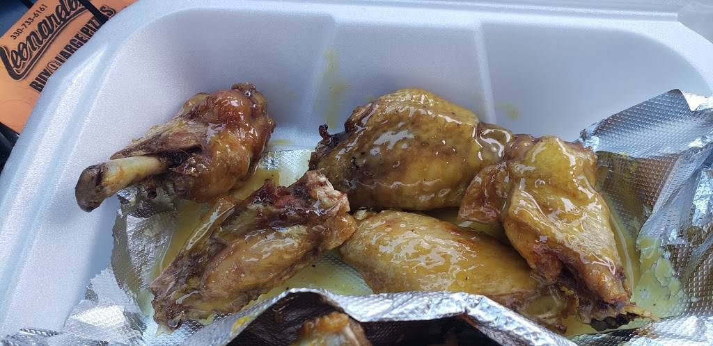 wings 18 | restaurant | 2329 Romig Rd, Akron, OH 44320, USA | 2347065211 OR +1 234-706-5211
