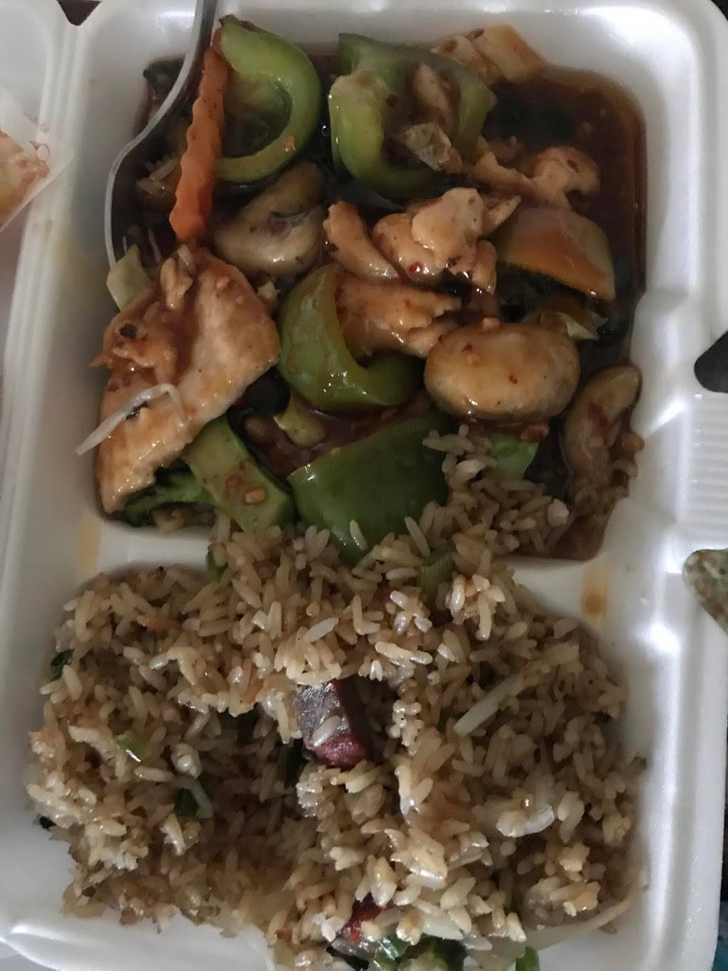 Zhous House Chinese Restaurant | restaurant | 6712 Mill Creek Rd, Levittown, PA 19057, USA | 2159493348 OR +1 215-949-3348