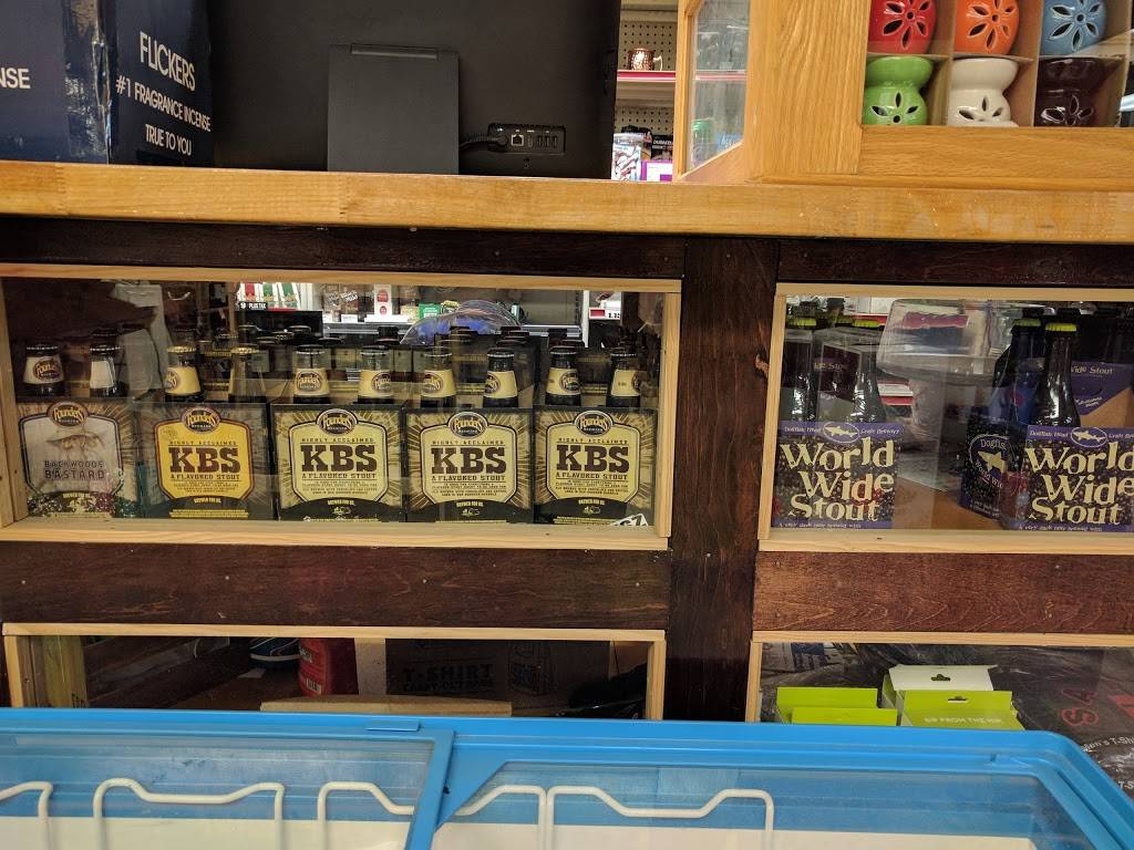 Grapevine Wine & Deli | restaurant | 1559 Michigan St NE, Grand Rapids, MI 49503, USA | 6164594870 OR +1 616-459-4870