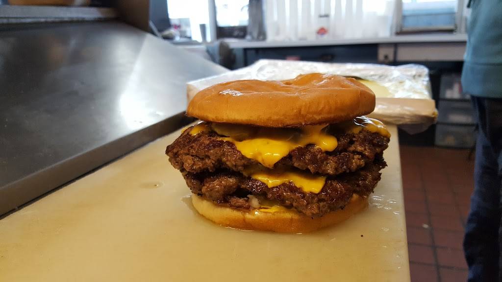 Bells Better Burgers | restaurant | 2610 S Peachtree Rd, Balch Springs, TX 75180, USA | 9722860320 OR +1 972-286-0320