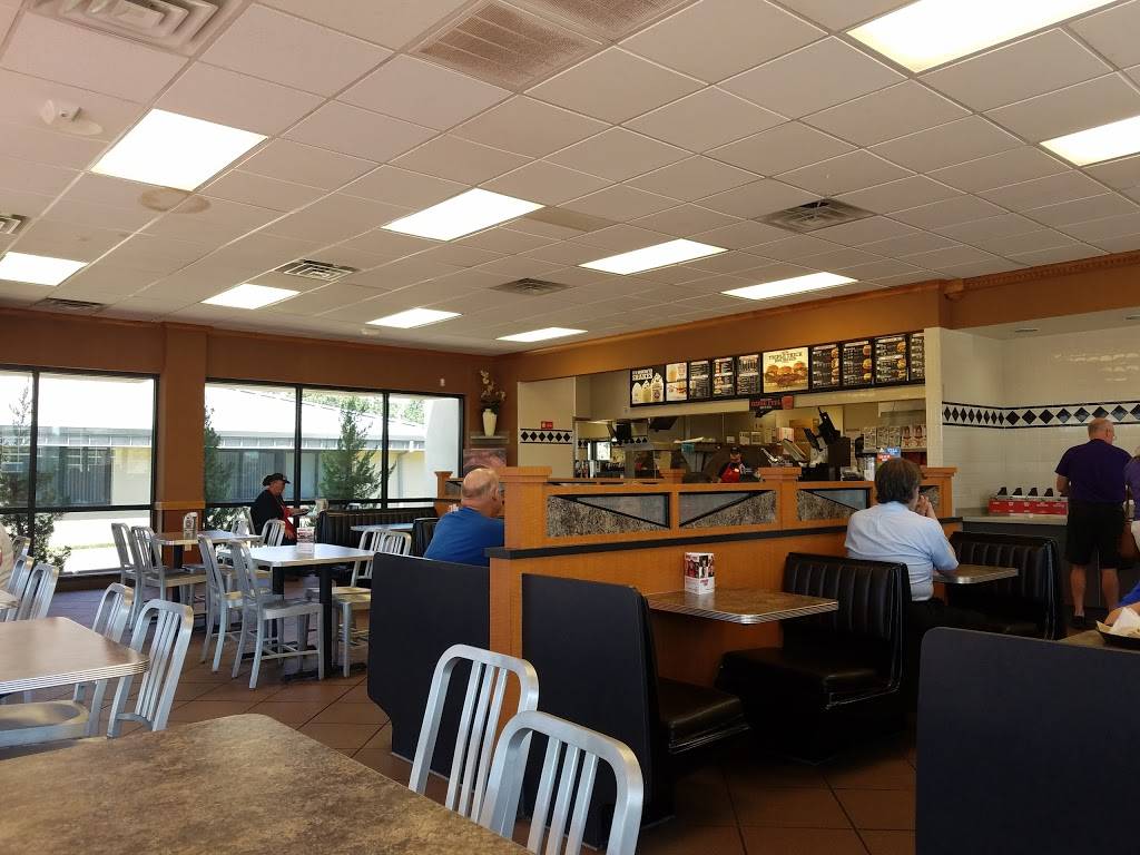 Arbys | meal takeaway | 8900 W Central Ave, Wichita, KS 67212, USA | 3167731915 OR +1 316-773-1915