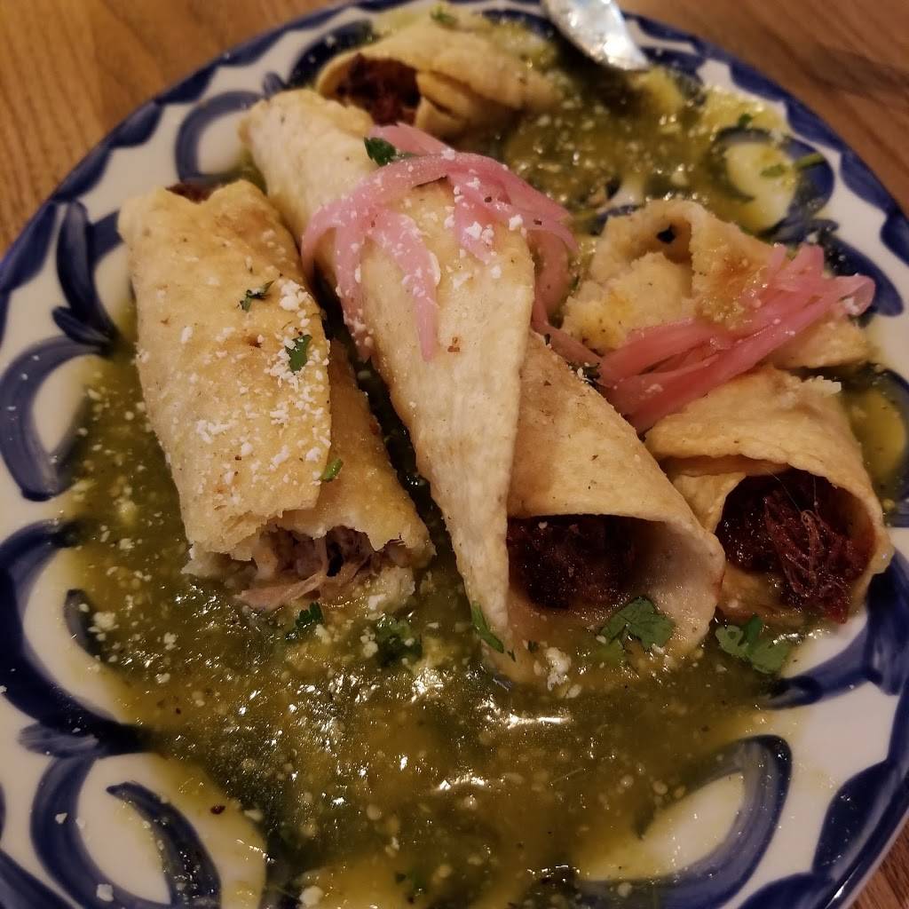 Barrio Queen | restaurant | 21156 S Ellsworth Loop Rd, Queen Creek, AZ 85142, USA | 4808257931 OR +1 480-825-7931