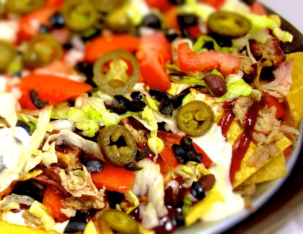 Wings Etc. | restaurant | 888 W Main St, Peru, IN 46970, USA | 7653272269 OR +1 765-327-2269