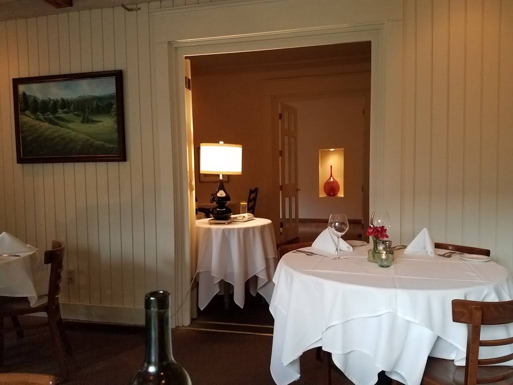 211 Clover Lane | restaurant | 211 Clover Ln C, Louisville, KY 40207, USA | 5028969570 OR +1 502-896-9570