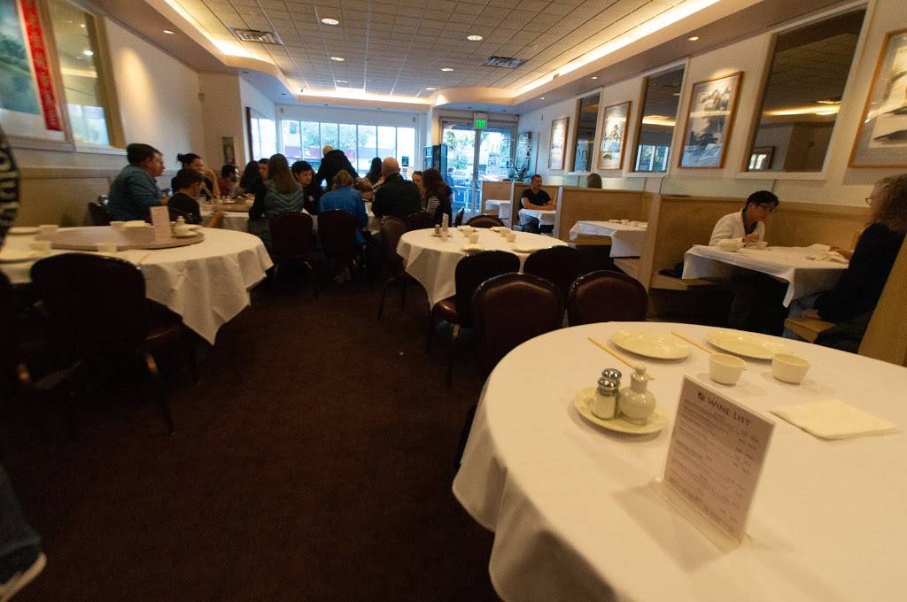 Ton Kiang | restaurant | 5821 Geary Blvd, San Francisco, CA 94121, USA | 4157524440 OR +1 415-752-4440