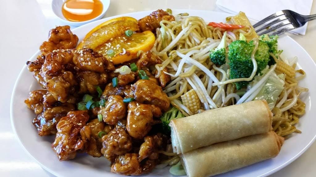 Coco Hut Thai Food | restaurant | 10690 Laurel Canyon Blvd, Pacoima, CA 91331, USA | 8183026145 OR +1 818-302-6145