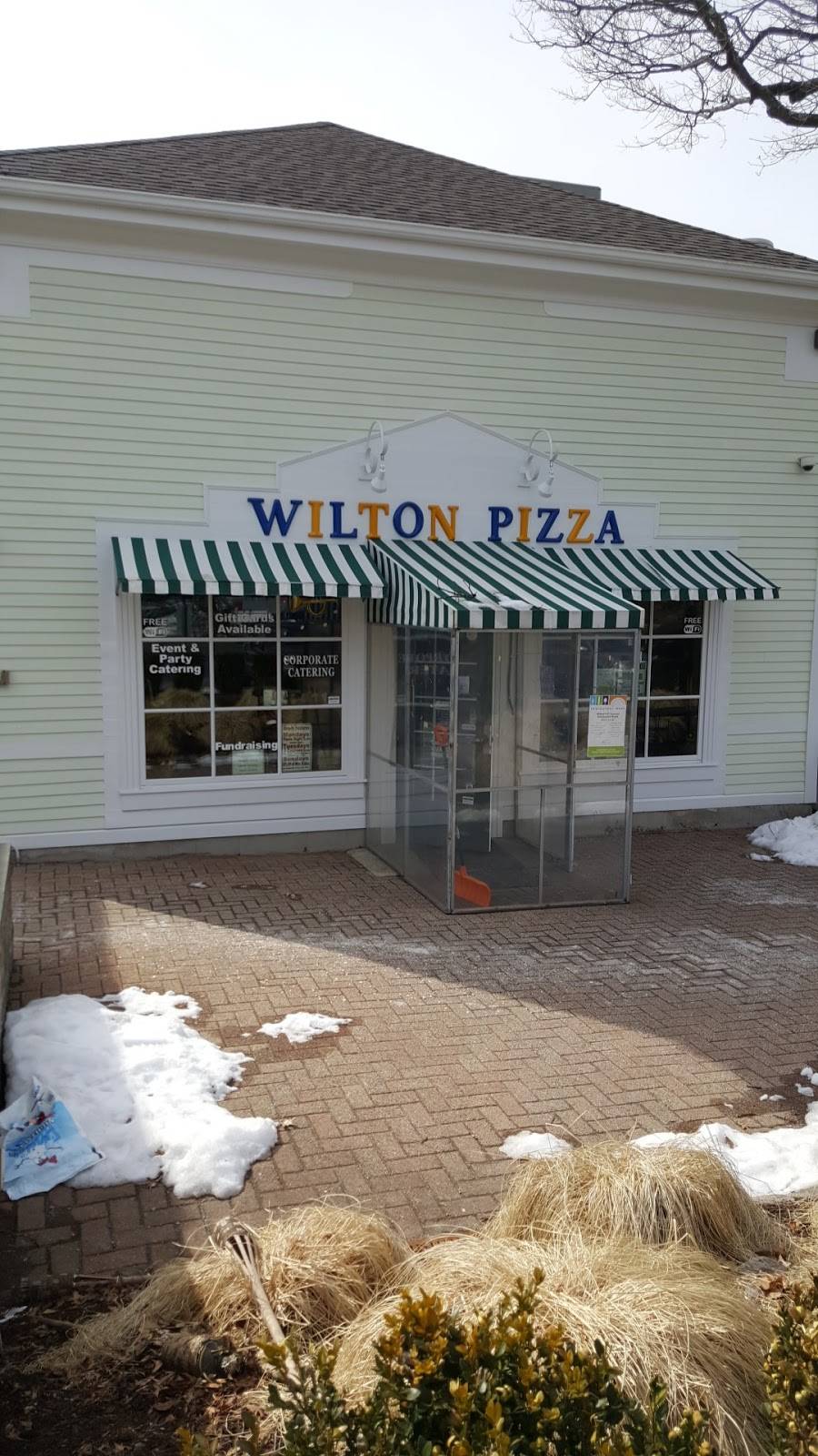 Wilton Pizza | restaurant | 202 Town Grn, Wilton, CT 06897, USA | 2037620007 OR +1 203-762-0007
