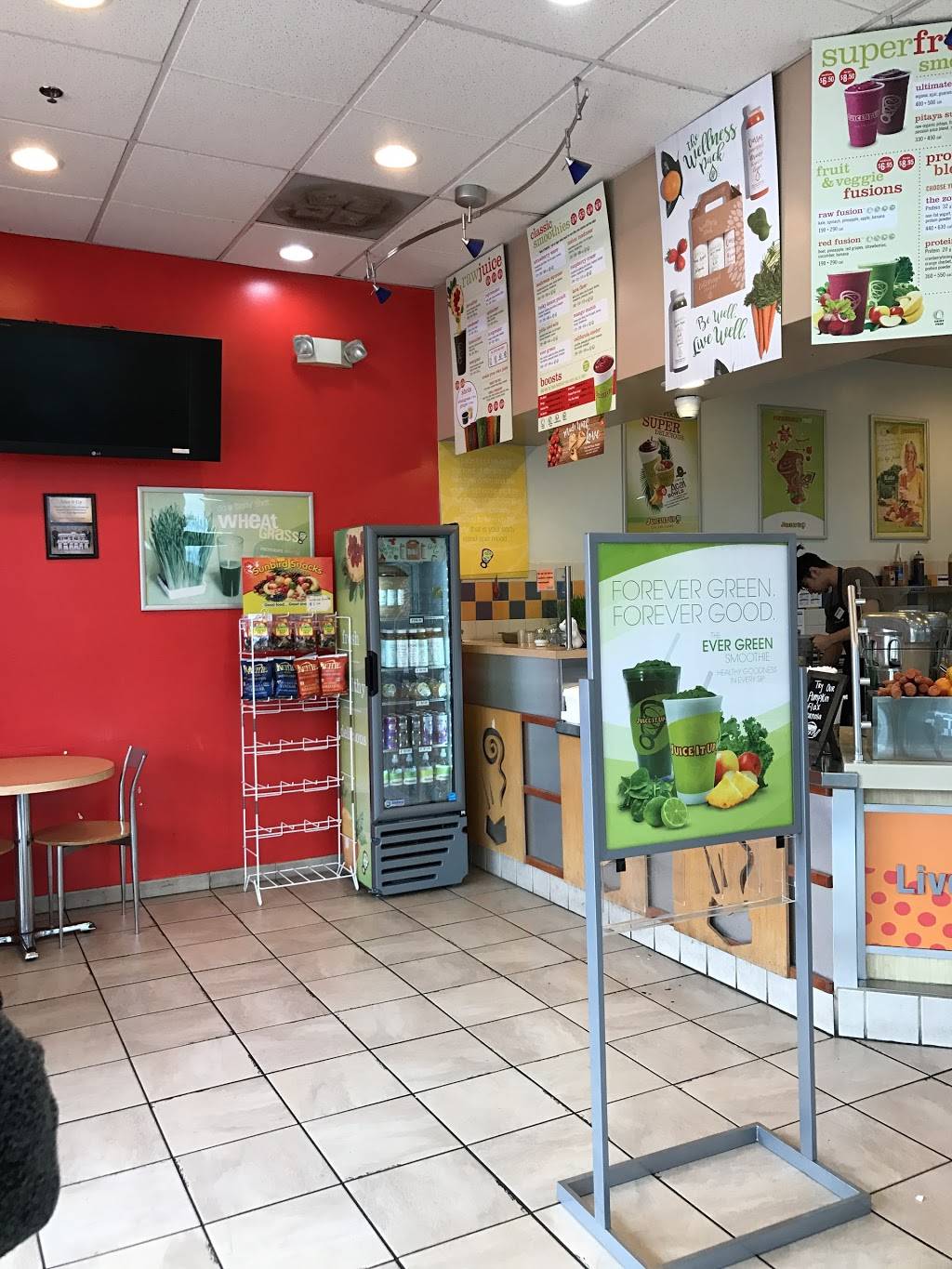 Juice It Up! | restaurant | 15068 E Summit Ave #530, Fontana, CA 92336, USA | 9094636333 OR +1 909-463-6333