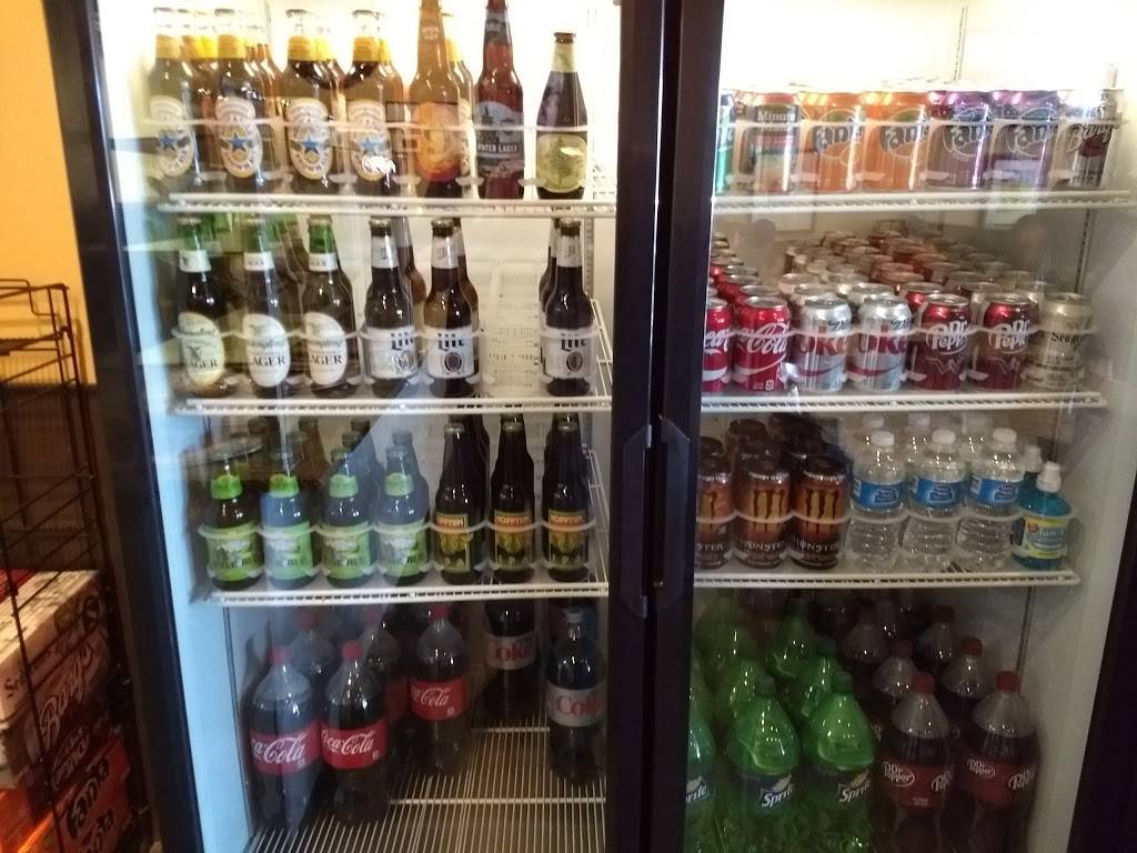 Salvios Pizzeria | restaurant | 2428 SW Cary Pkwy, Cary, NC 27513, USA | 9194674600 OR +1 919-467-4600