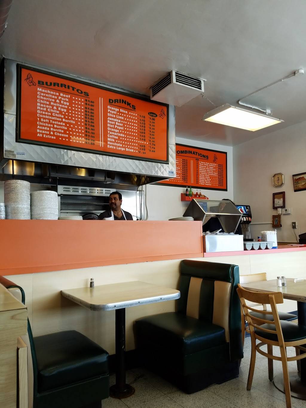 Burritos El Chavo | restaurant | 12449 Riverside Dr, North Hollywood, CA 91607, USA | 8185091071 OR +1 818-509-1071