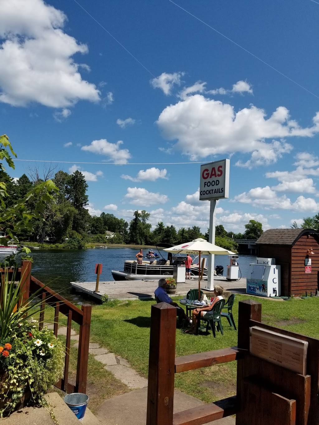 The Wharf | restaurant | 12986 Co Rd 16, Crosslake, MN 56442, USA | 2186923454 OR +1 218-692-3454