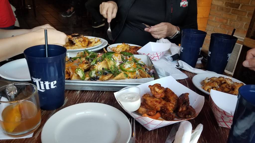 Racine Plumbing Bar & Grill | restaurant | 2642 N Lincoln Ave, Chicago, IL 60614, USA | 7738572261 OR +1 773-857-2261