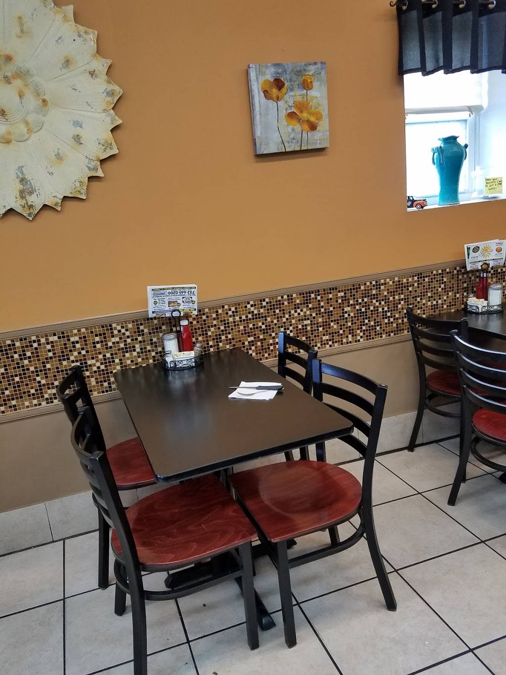 Sunshine Grill | restaurant | 821 Amboy Ave, Edison, NJ 08837, USA | 7326610200 OR +1 732-661-0200