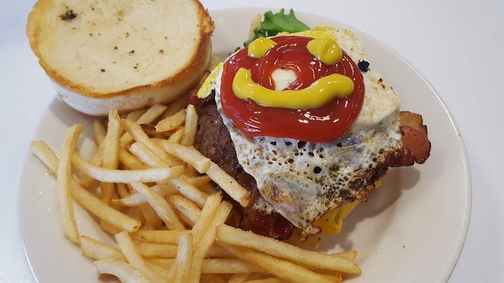 Steak n Shake | restaurant | 52965 State Road 933 North, South Bend, IN 46637, USA | 5742719412 OR +1 574-271-9412