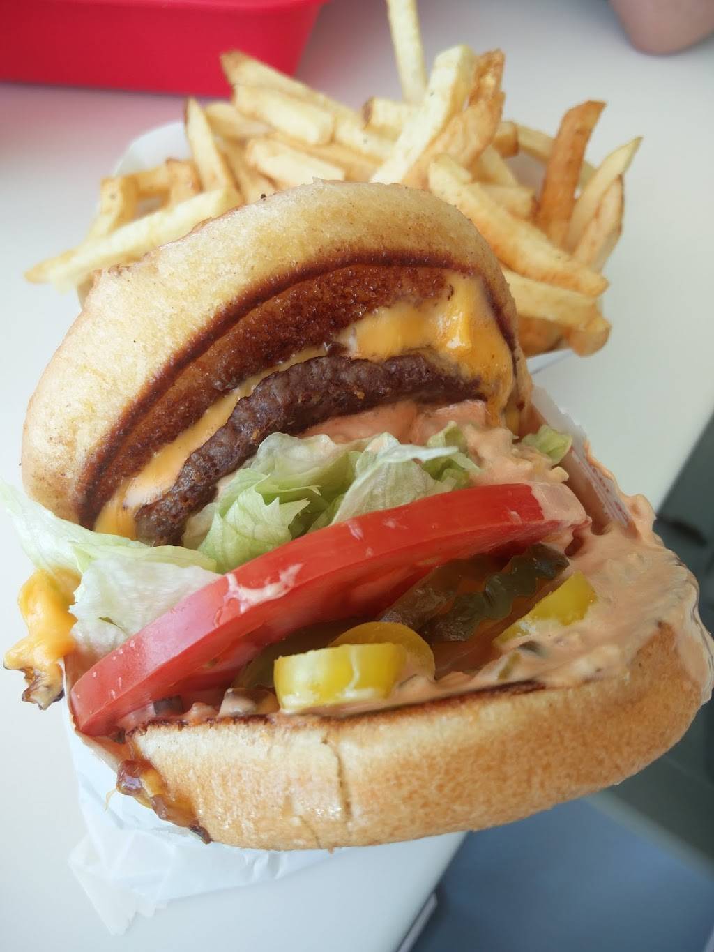 In-N-Out Burger | restaurant | 5298 TX-121, The Colony, TX 75056, USA | 8007861000 OR +1 800-786-1000
