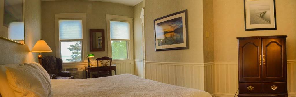 The Brewster Inn | restaurant | 6 Ledyard Ave, Cazenovia, NY 13035, USA | 3156559232 OR +1 315-655-9232