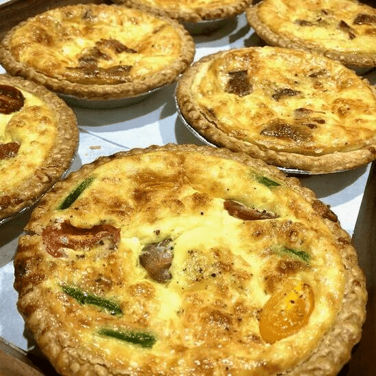 Bennies | cafe | 17230 Jackson Creek Pkwy Suite 100, Monument, CO 80132, USA | 7194450660 OR +1 719-445-0660