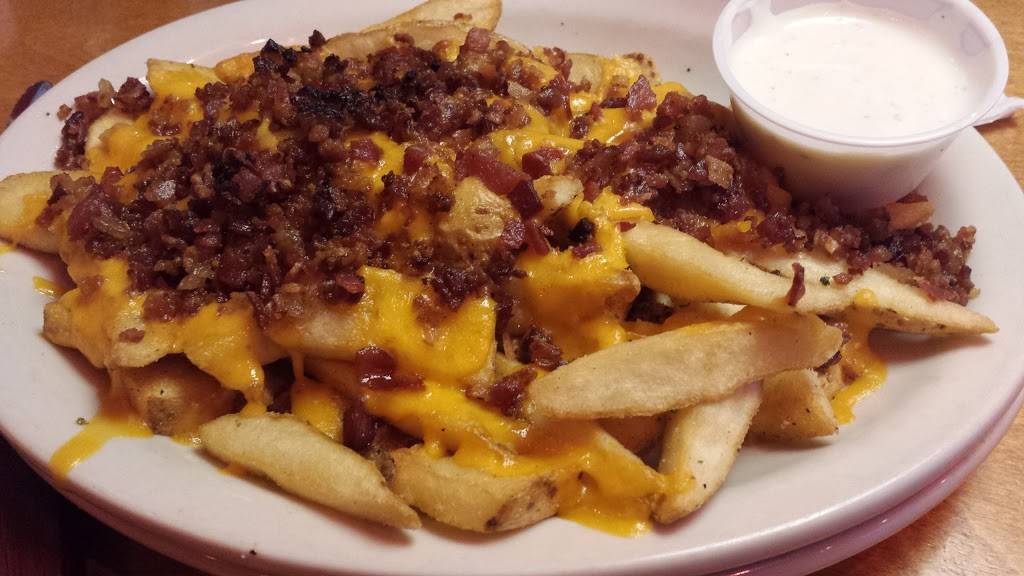 Texas Roadhouse | restaurant | 400 S Frontage Rd, New London, CT 06320, USA | 8604371510 OR +1 860-437-1510