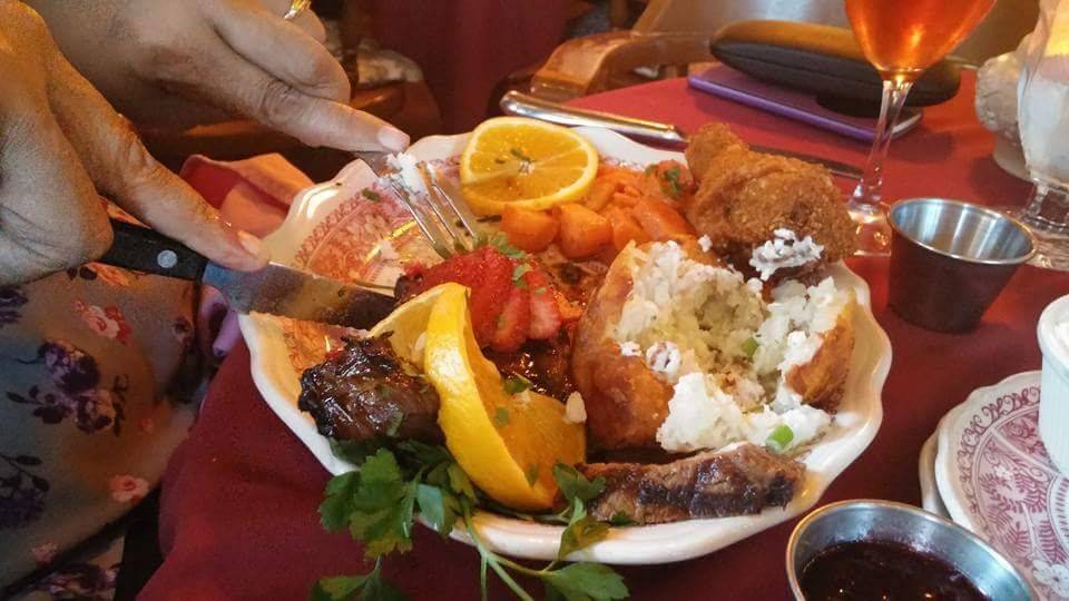 Clementines Steak House | restaurant | 4631 Carpinteria Ave, Carpinteria, CA 93013, USA | 8056845119 OR +1 805-684-5119