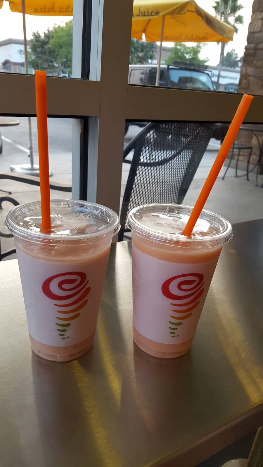 Jamba Kings Canyon & Clovis | restaurant | 570 S Clovis Ave Ste. 105, Fresno, CA 93727, USA | 5594560518 OR +1 559-456-0518