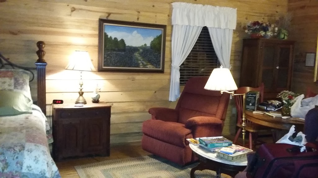 Ethridge Farm Bed and Breakfast | restaurant | 103 S Williford Rd, Kountze, TX 77625, USA | 4092463978 OR +1 409-246-3978