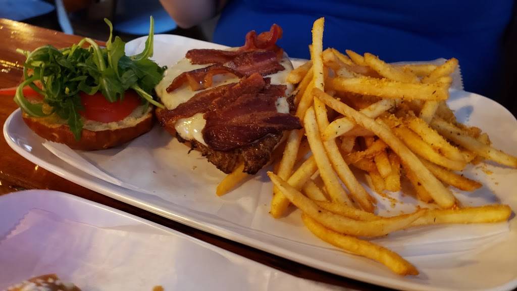 Skål Public House | restaurant | 209 E Main St Suite H, Mt Horeb, WI 53572, USA | 6084371011 OR +1 608-437-1011