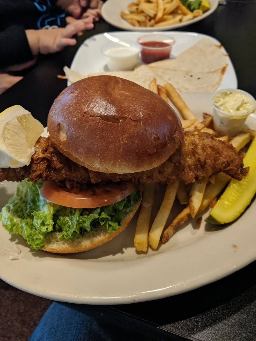 BridgeSide Grille | restaurant | 9 Amherst Rd, Sunderland, MA 01375, USA | 4133978101 OR +1 413-397-8101