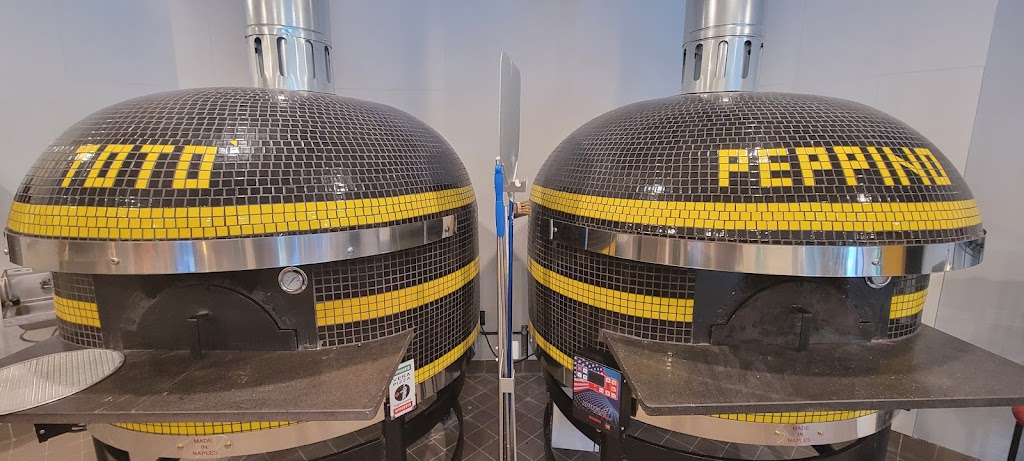 É Ke Pizza | restaurant | 2810 Paces Ferry Rd NW Suite 120, Atlanta, GA 30339, USA | 7704058798 OR +1 770-405-8798