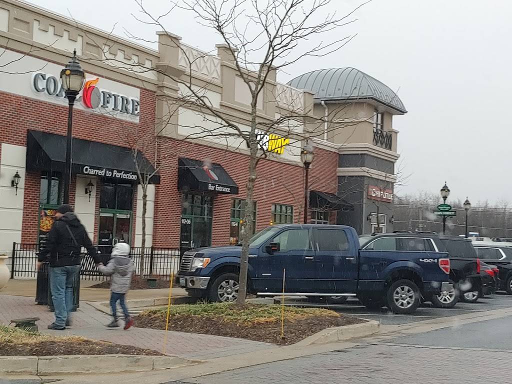 Subway Restaurants | restaurant | 10041 York Rd, Cockeysville, MD 21030, USA | 4106665199 OR +1 410-666-5199