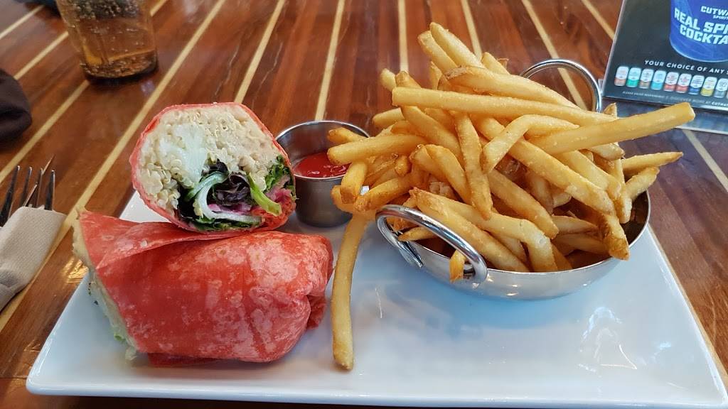 Cutwater Spirits | restaurant | 9750 Distribution Ave, San Diego, CA 92121, USA | 8586723848 OR +1 858-672-3848