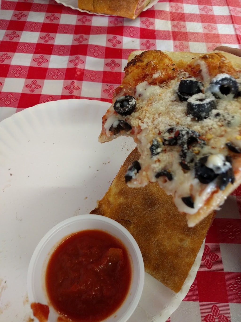 Diorios Pizza | restaurant | 1125 North Ave, Grand Junction, CO 81501, USA | 9702431700 OR +1 970-243-1700