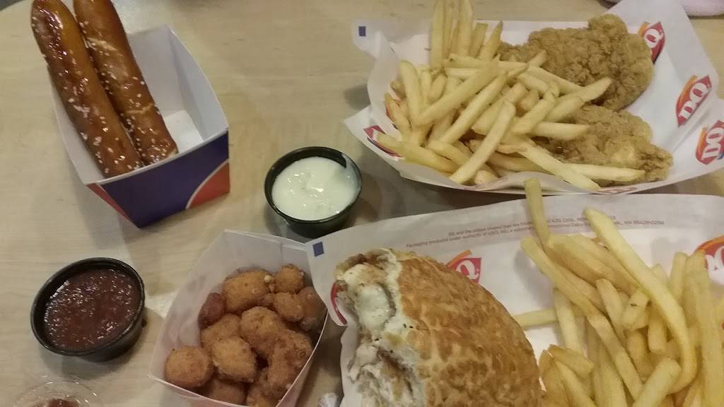 Dairy Queen Grill & Chill | restaurant | 324 W Mazon Ave, Dwight, IL 60420, USA | 8155841118 OR +1 815-584-1118