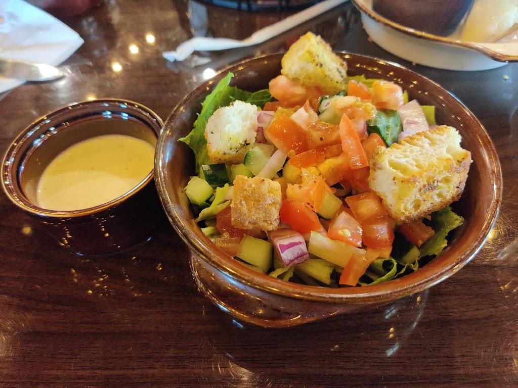 Chill Bar & Grill | restaurant | 7905 W Sahara Ave Suite 102, Las Vegas, NV 89117, USA | 7022024218 OR +1 702-202-4218